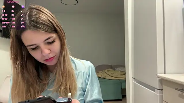 Peachy keens online show from April 12, 4:21 pm