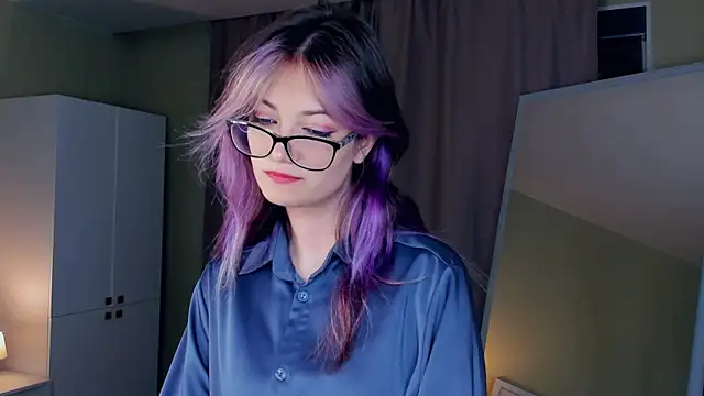 SuRenzi online show from April 8, 3:14 pm