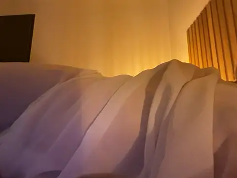 Victoria-timide online show from April 15, 7:47 pm