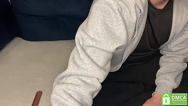 NaughtysecretsDE online show from April 14, 6:52 pm