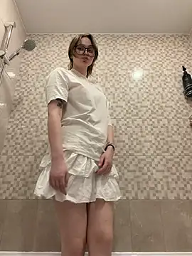 NIKAGPT online show from April 13, 8:53 pm