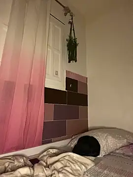 fogosaaa00 online show from April 1, 12:44 am