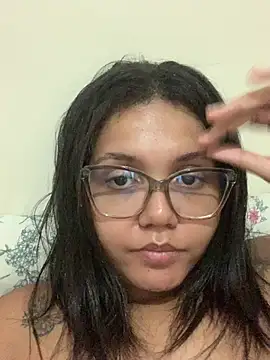 viviboraaaa online show from March 29, 9:58 pm