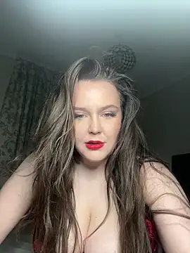 EnglishRoseAmateur online show from March 31, 11:38 pm