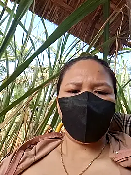 Yummy 9x online show from April 3, 12:52 am