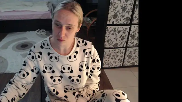 Sweet hot shrmp online show from June 27, 3:07 am