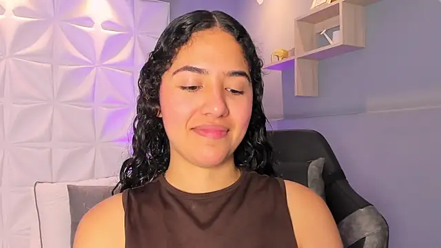 AdharaCasstell online show from April 13, 8:42 pm