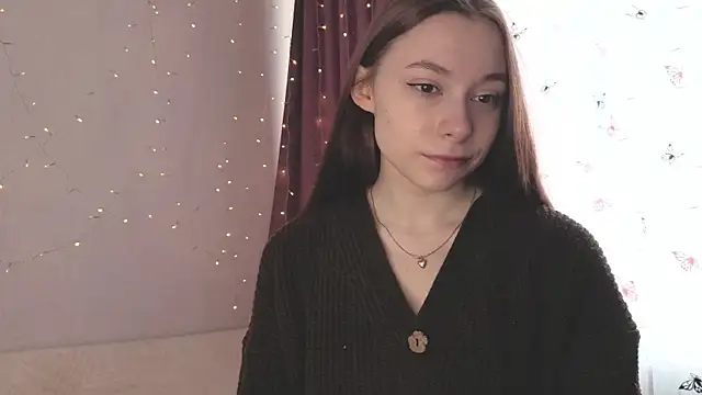 MissyLarde online show from April 11, 8:29 am