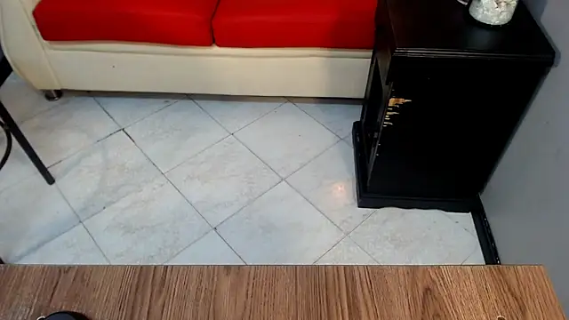 Heidy Bowie online show from April 11, 11:58 am