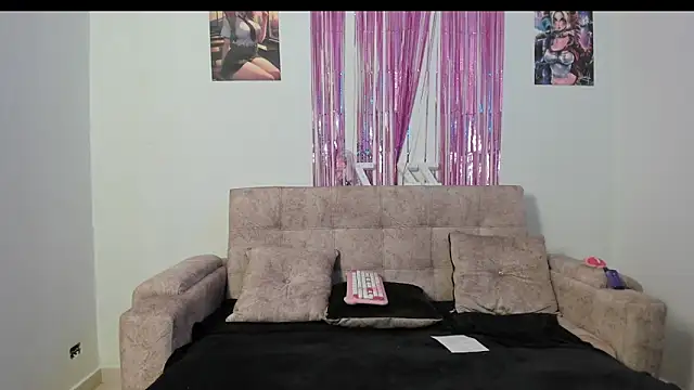 seleste brown online show from April 8, 10:01 pm