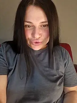 AliceX69 online show from April 4, 4:06 pm