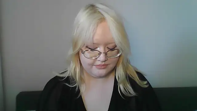 Elayne Sweet online show from April 7, 9:22 am