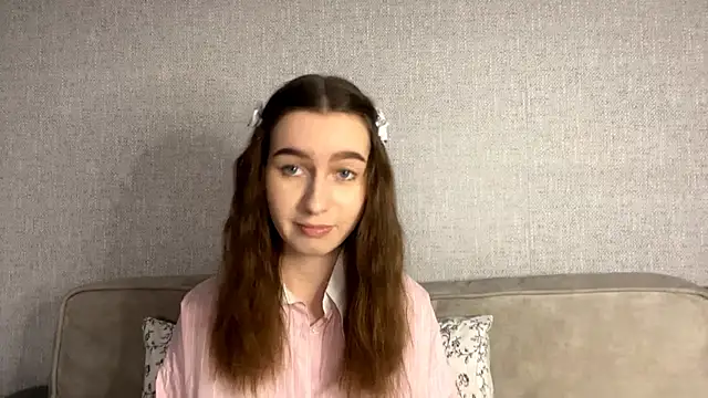 WinterChriscoe online show from April 2, 6:11 am