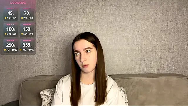 WinterChriscoe online show from April 14, 3:01 pm