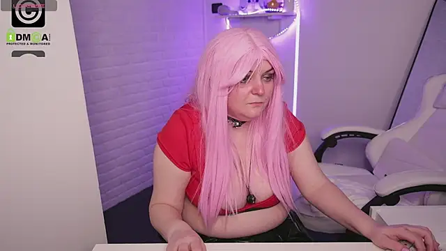 Mia Sinclaire online show from April 5, 8:46 am