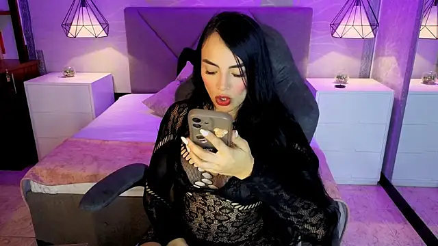 brendasweet10 online show from April 11, 6:41 am