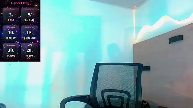 SinnthyaFoxxy online show from April 11, 7:50 pm