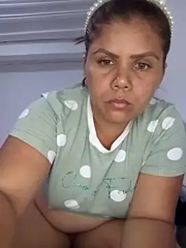 Zafiro MD online show from April 12, 2:36 am