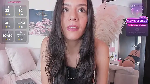 emmacolling online show from April 21, 2:13 pm