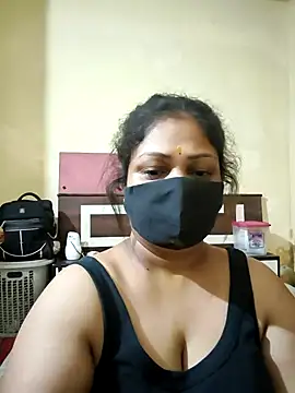 SluttySonam online show from April 15, 6:25 am