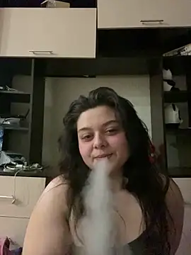 Ninel Croft online show from April 9, 7:30 pm