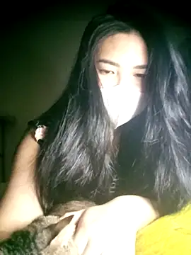 Alicee 001 online show from April 8, 4:42 pm