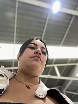 Lesli 26 online show from April 13, 7:14 pm