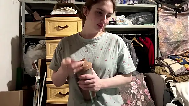 VelvetNoirra online show from April 11, 1:48 pm