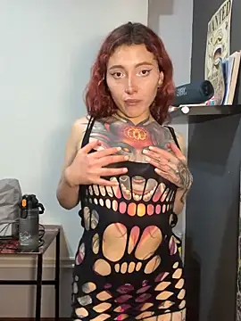 Selena Rouge1 online show from April 9, 3:31 am