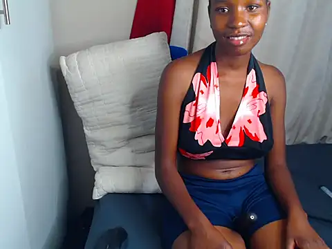 Juicytities20 online show from April 3, 8:18 pm