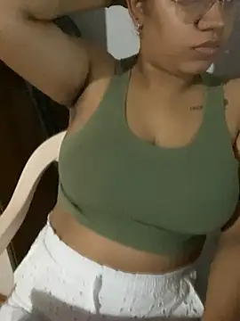 NyxVelora online show from April 20, 10:35 pm