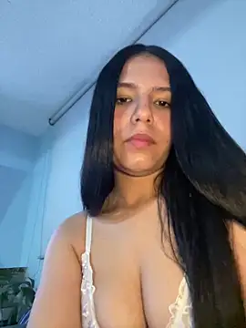 IsabelaRivers online show from April 12, 7:55 am