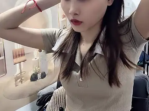    Nami    online show from April 4, 10:25 am