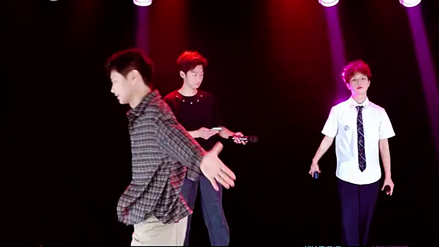 MS-818 online show from April 6, 2:33 am