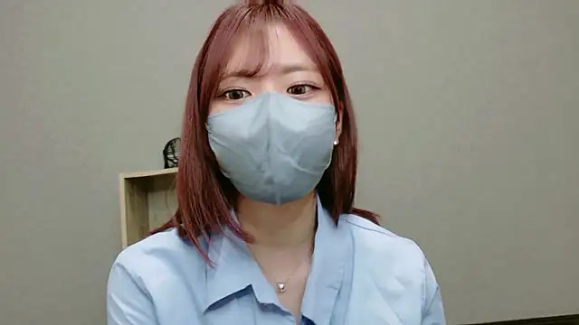 YUA 0425 online show from May 12, 3:59 am