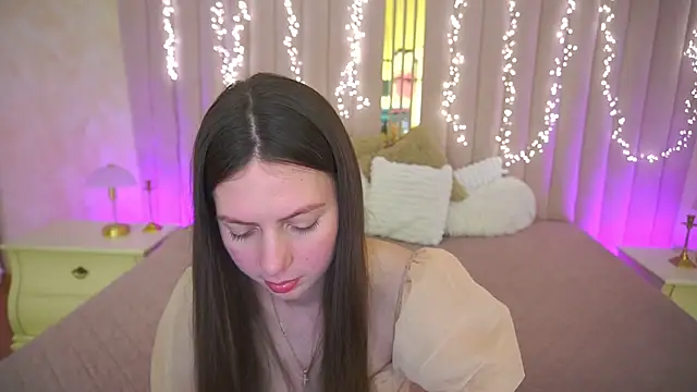 BabyLumi online show from April 15, 1:11 pm