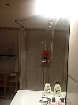 Lolaa92i online show from April 12, 3:59 pm