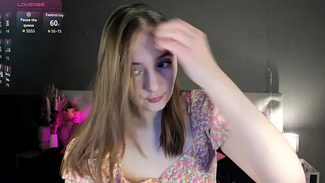 Amy-Desiree online show from April 12, 12:14 am