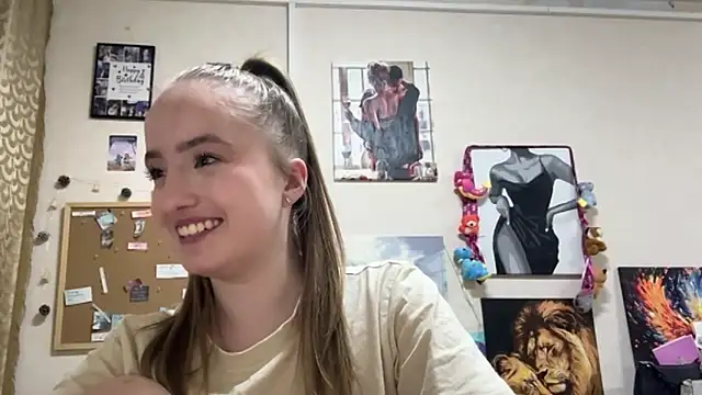 SabinaHaggen online show from April 11, 4:43 pm