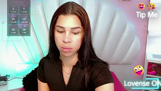 Danisha Florens online show from April 12, 11:35 am