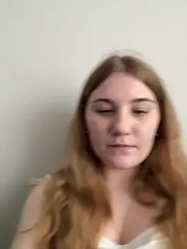 Flowers454 online show from April 10, 11:27 am