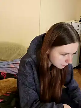 JessicaHolland1 online show from April 14, 4:07 pm