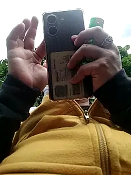 vegonicarouge online show from April 15, 7:58 pm