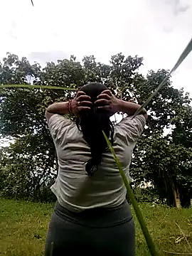 vegonicarouge online show from April 14, 8:20 pm