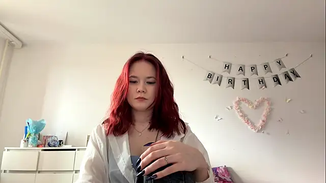 BernieceFender online show from April 13, 8:59 am