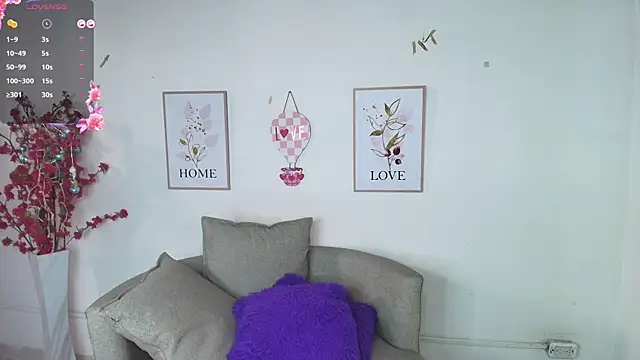 Samira Passion online show from April 13, 7:03 pm