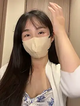 Hinako 0012 online show from April 21, 12:12 pm