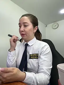 suzy-111 online show from April 10, 12:11 pm