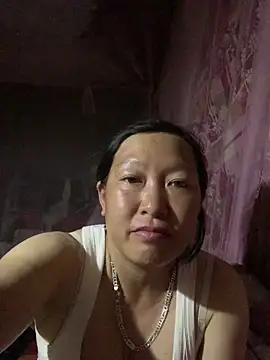 candy-beo online show from April 12, 2:42 pm