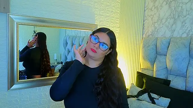 AmeliaCastell online show from April 14, 3:56 pm